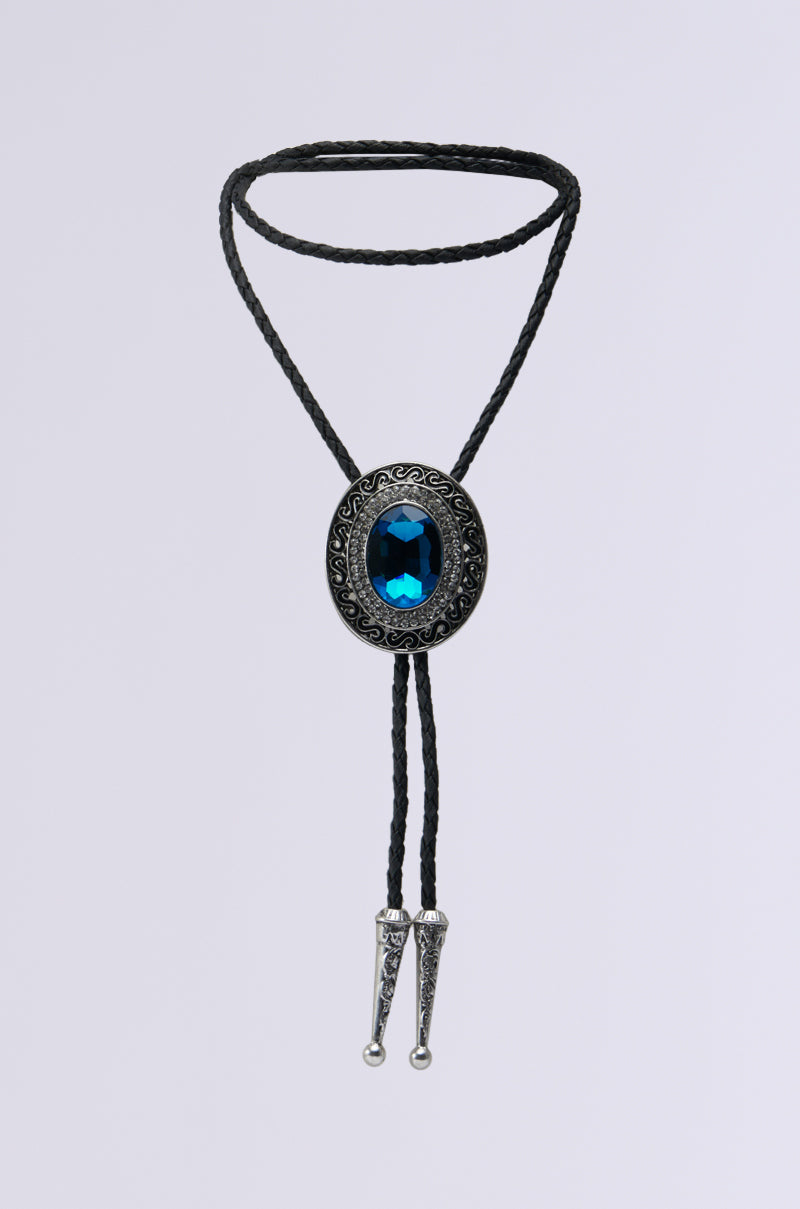 QUEEN BOLO TIE NECKLACE