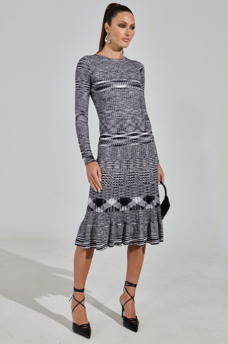 SWERVIN KNIT MAXI DRESS