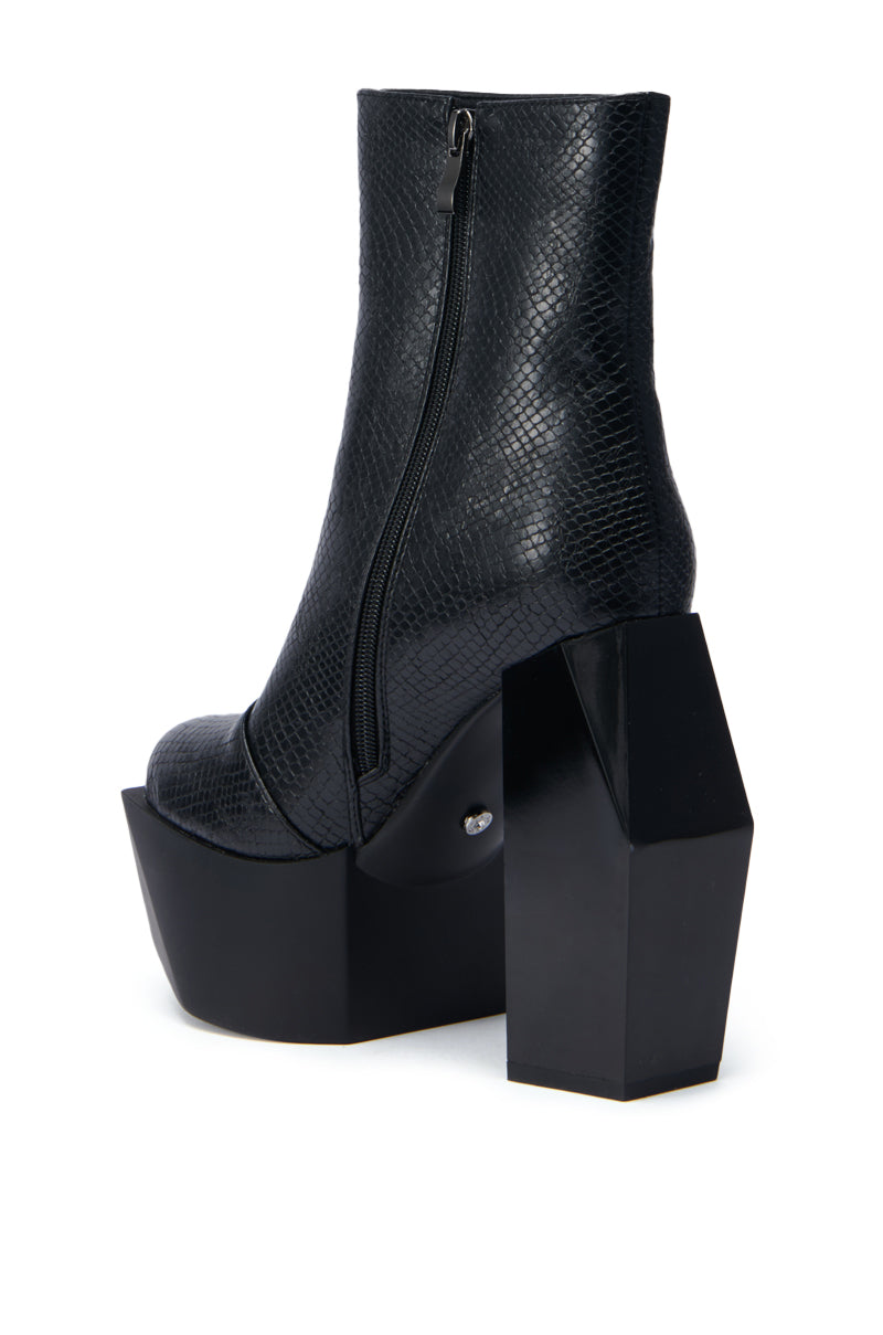 AZALEA WANG CELLINA SNAKE CHUNKY PLATFORM BOOTIE