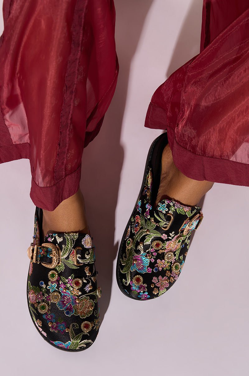 AZALEA WANG QUINBY BROCADE CLOG IN BLACK