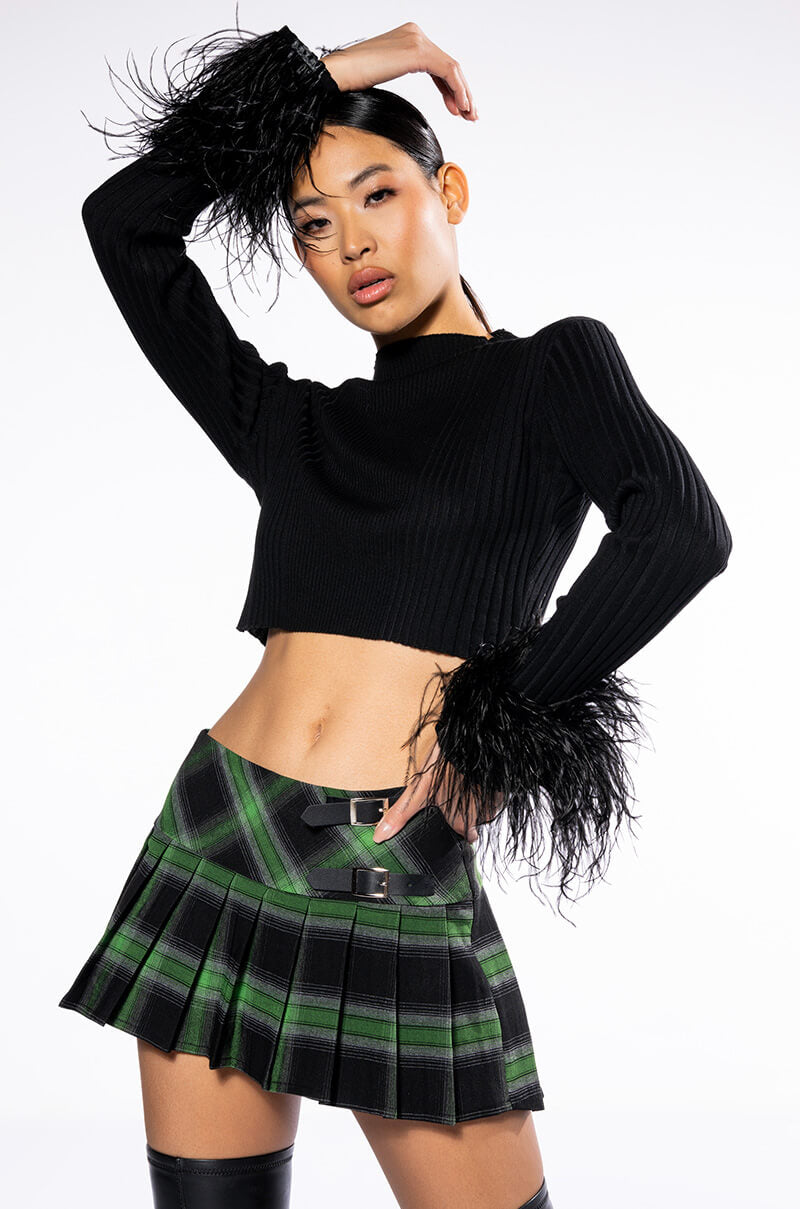 LET GO PLEATED PLAID MINI SKIRT