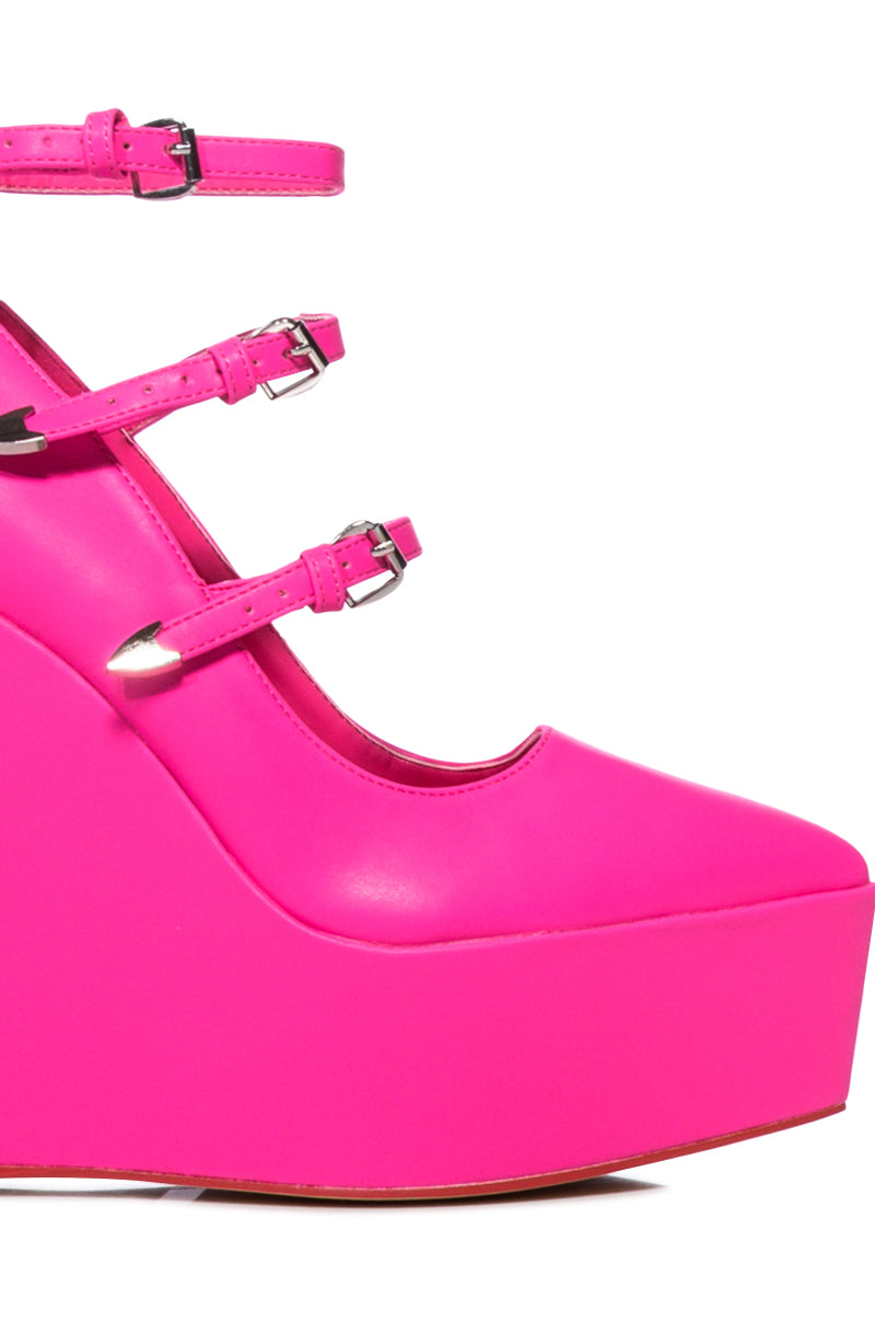 YULIA PINK PATENT PUMP