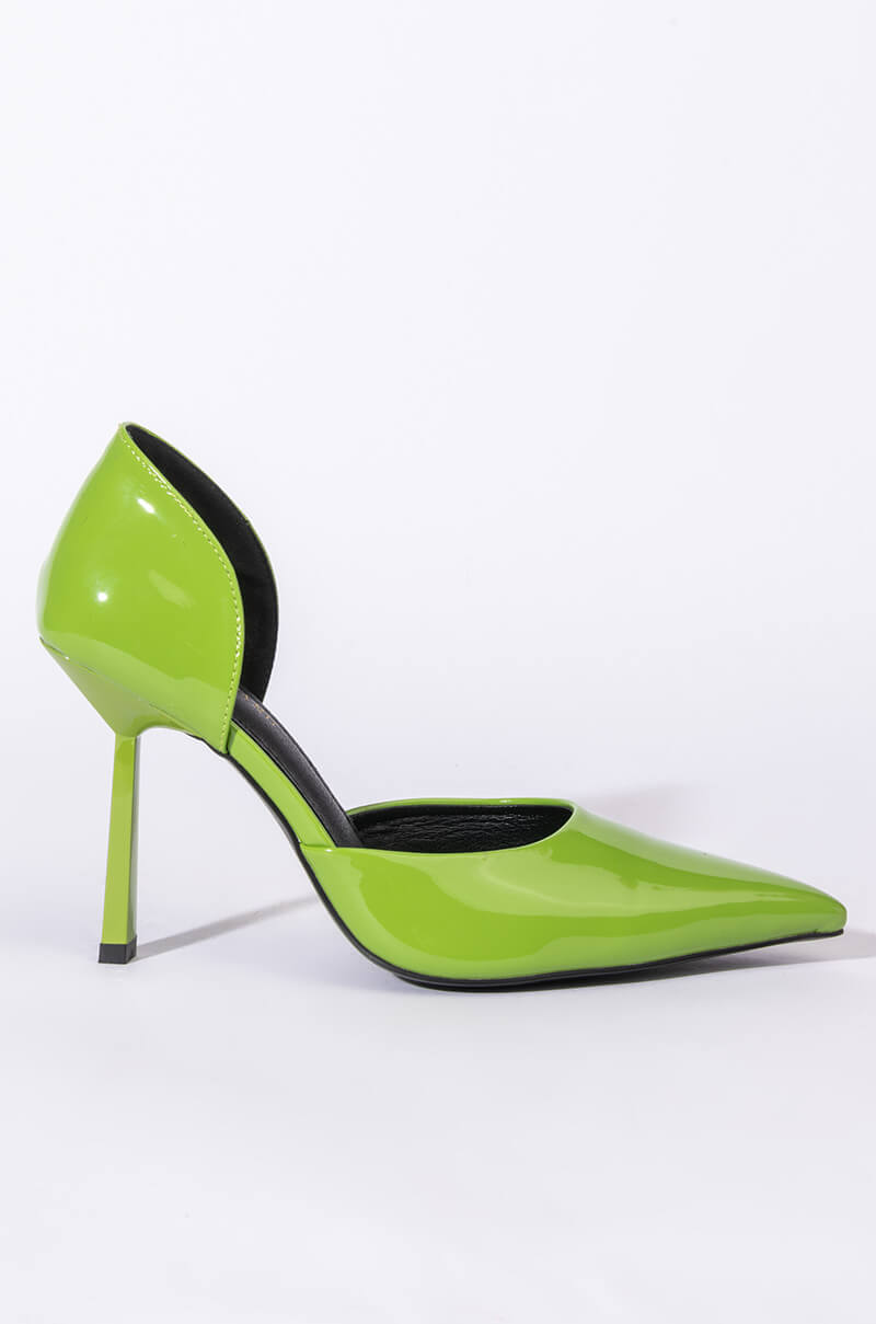 AZALEA WANG DONT TRIP STILETTO PUMP IN GREEN