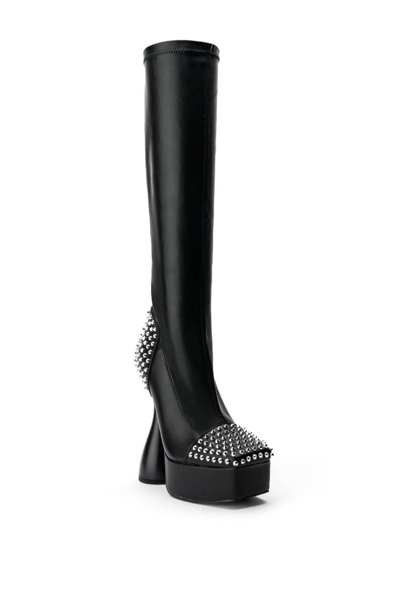 AZALEA WANG RIGHT ON BEAT CHUNKY BOOT IN BLACK