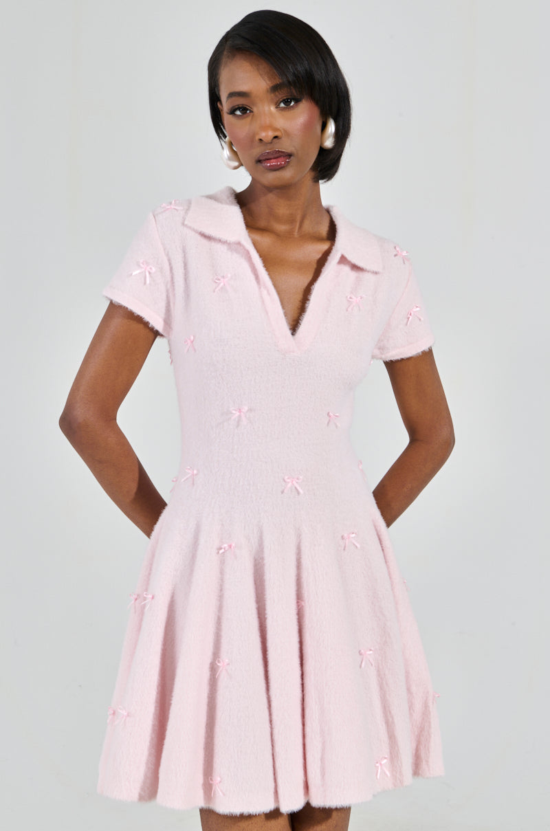 BOW DOWN GIRL MINI DRESS IN PINK