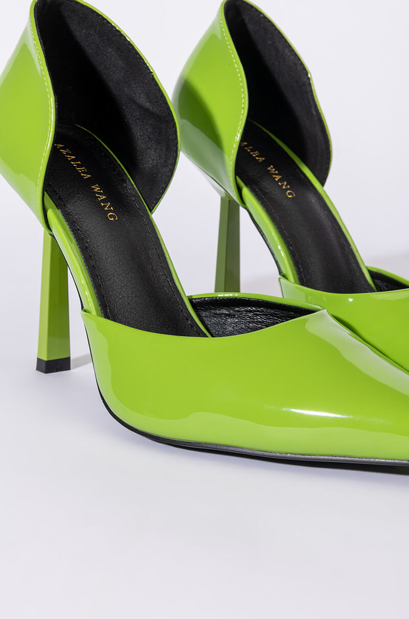 AZALEA WANG DONT TRIP STILETTO PUMP IN GREEN