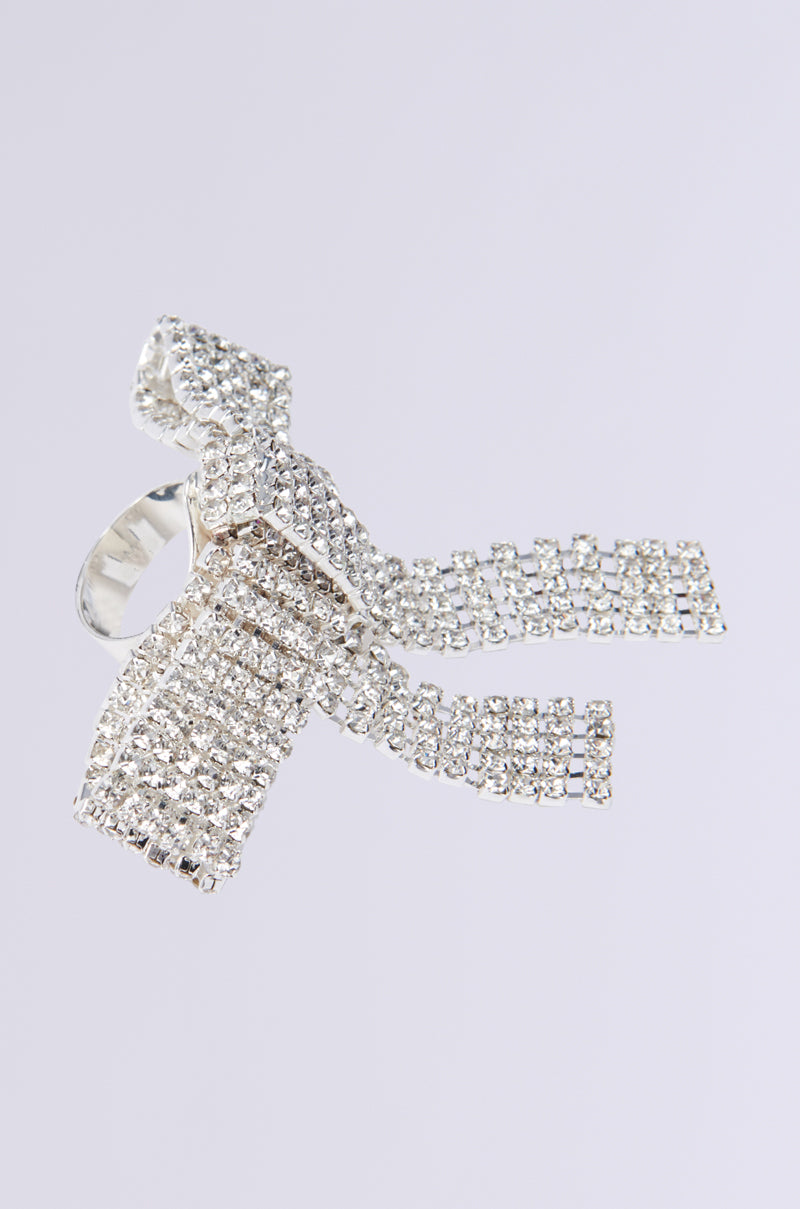 TIE WITH A BOW STATEMENT RING