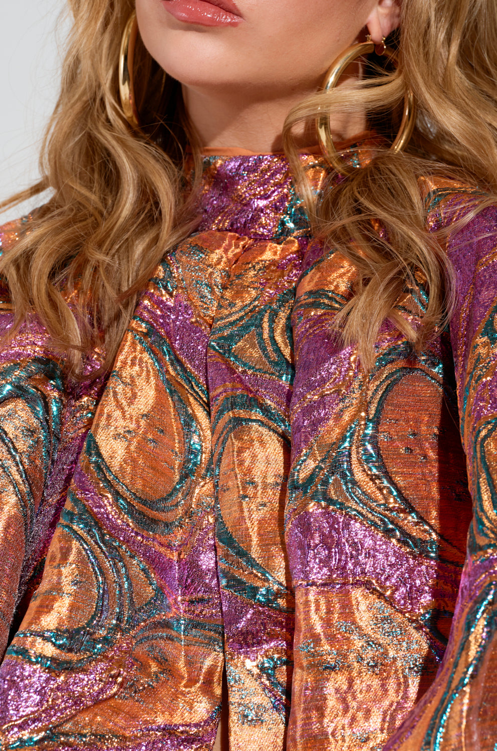 LUXURIOUS TENDENCIES BROCADE LONG SLEEVE PUFF BLOUSE