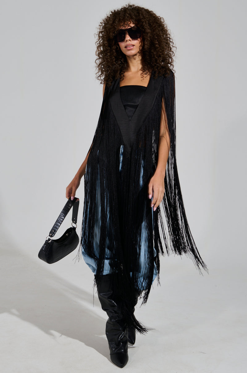 ON THE FRINGE LONG TOP