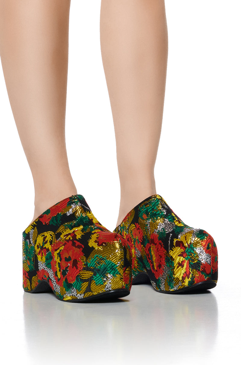 AZALEA WANG VESTA MULTI BROCADE CLOG