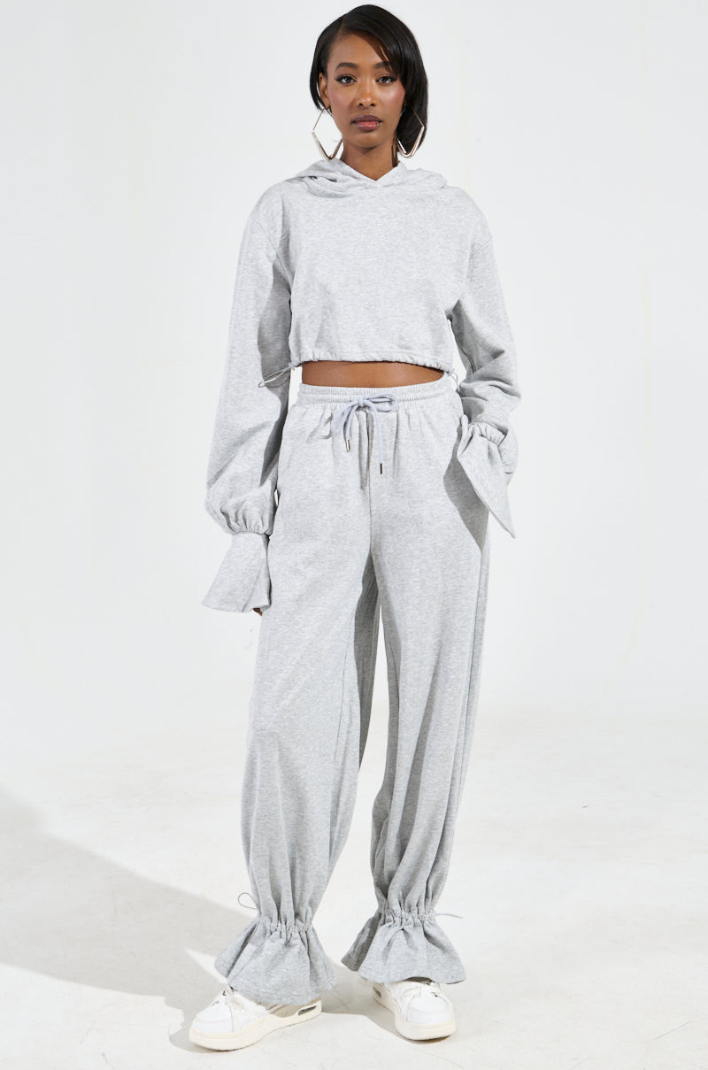 A CALM FLEX JOGGER PANT IN HEATHER GREY