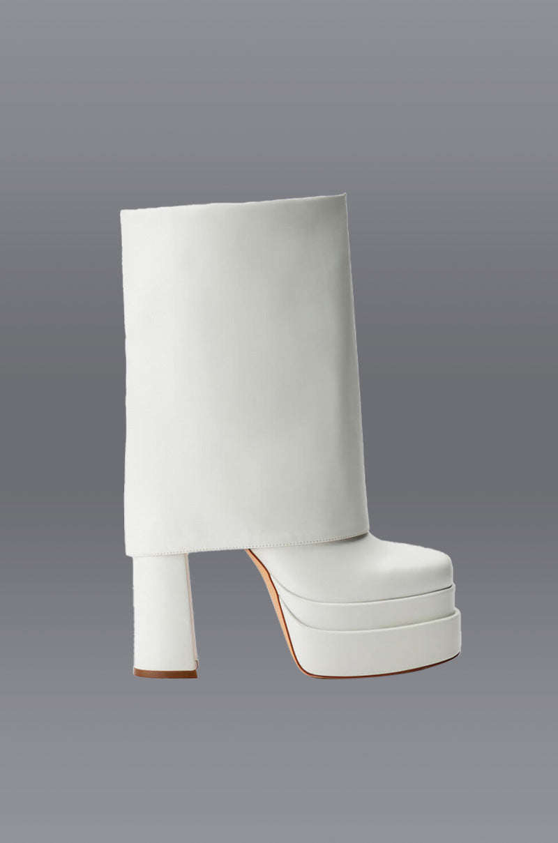 AZALEA WANG BABY FOLD OVER CHUNKY BOOT IN WHITE