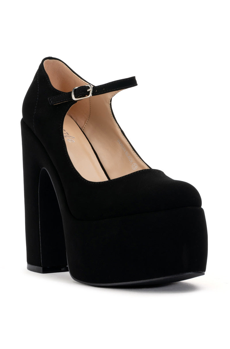 BERLIN CHUNKY PATENT PUMP