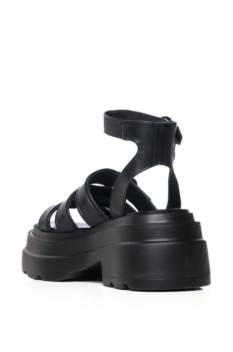 JAM OUT CHUNKY SANDAL IN BLACK