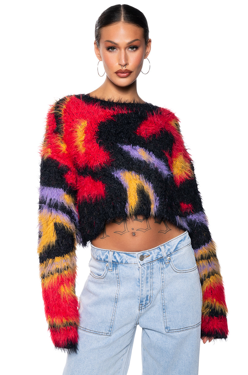 FULL OF CONFIDENCE CROPPED FUZZY SWEATER