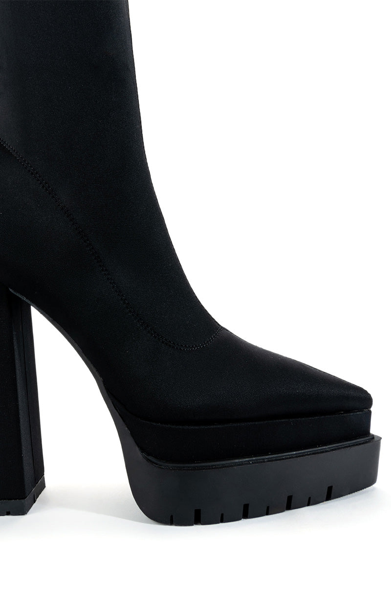 AZALEA WANG LEAH SLIP ON BLACK BOOTIE