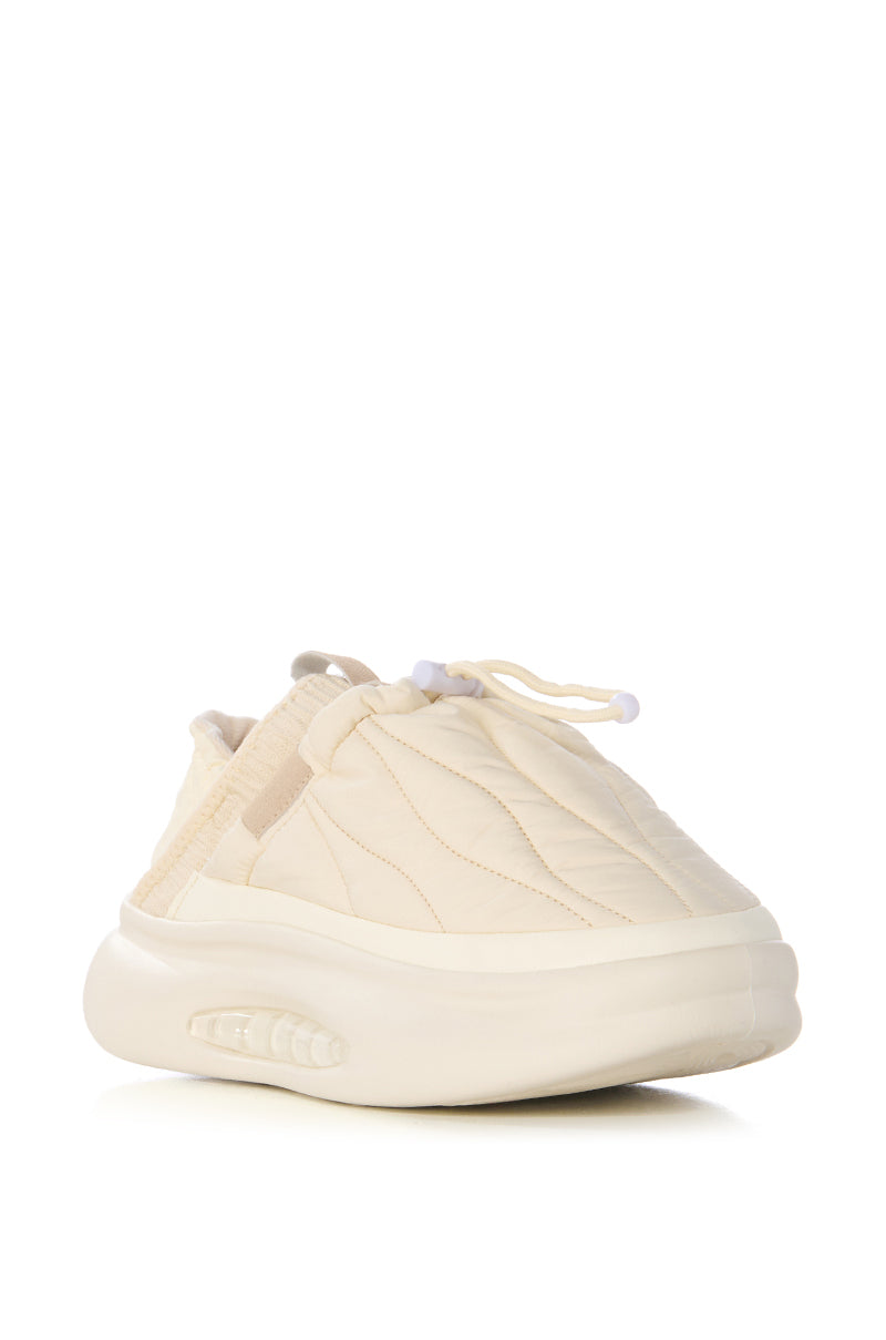 AZALEA WANG ASTEROID FUTURISTIC PUFFER SNEAKER IN CREAM