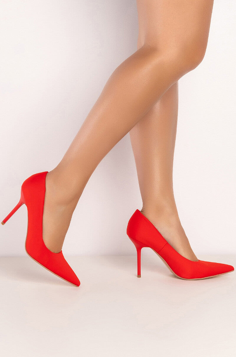 AZALEA WANG BRYNN STILETTO PUMP IN RED