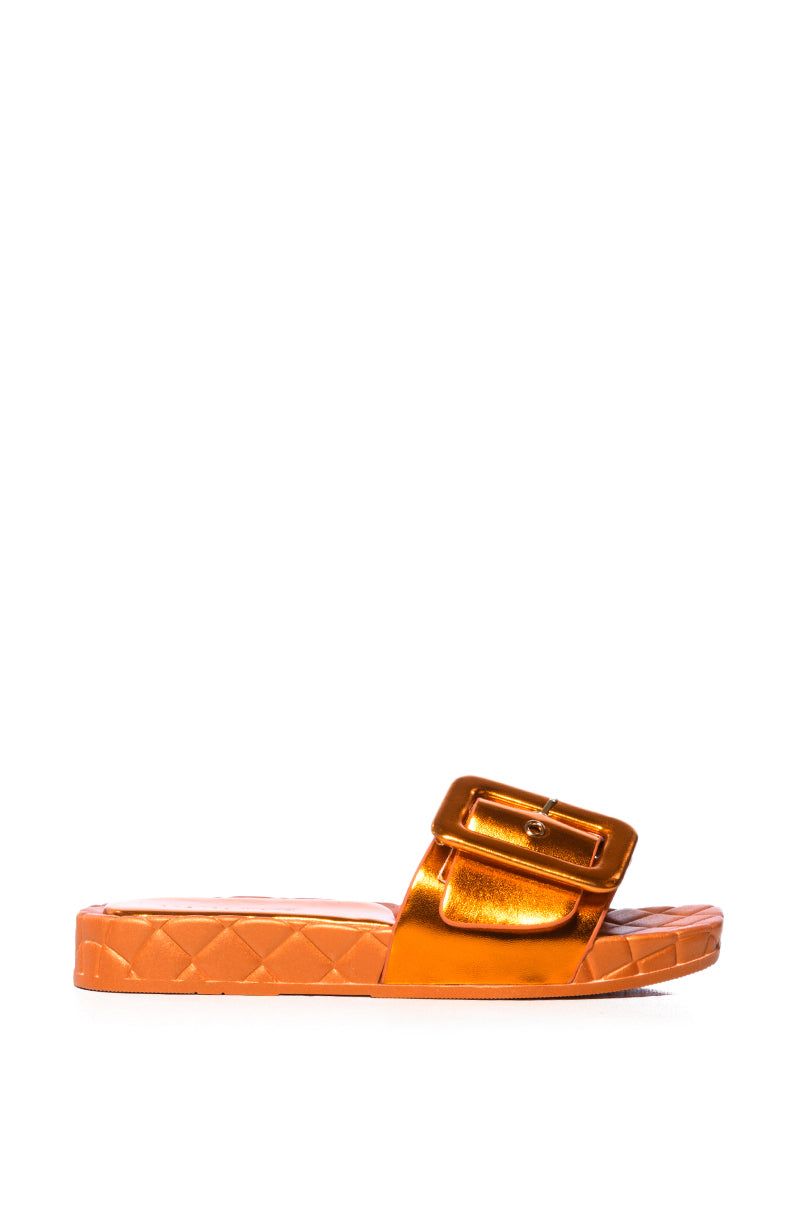 AZALEA WANG LIZZO ORANGE METALLIC SANDAL WITH BUCKLE