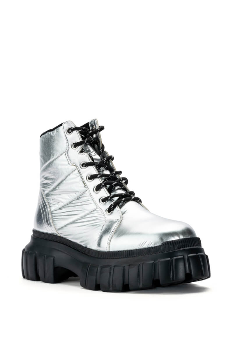 AZALEA WANG MERCEDES PUFFER FLATFORM BOOT IN SILVER