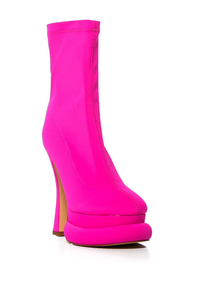 AZALEA WANG DELANIE FUCHSIA BOOTIE