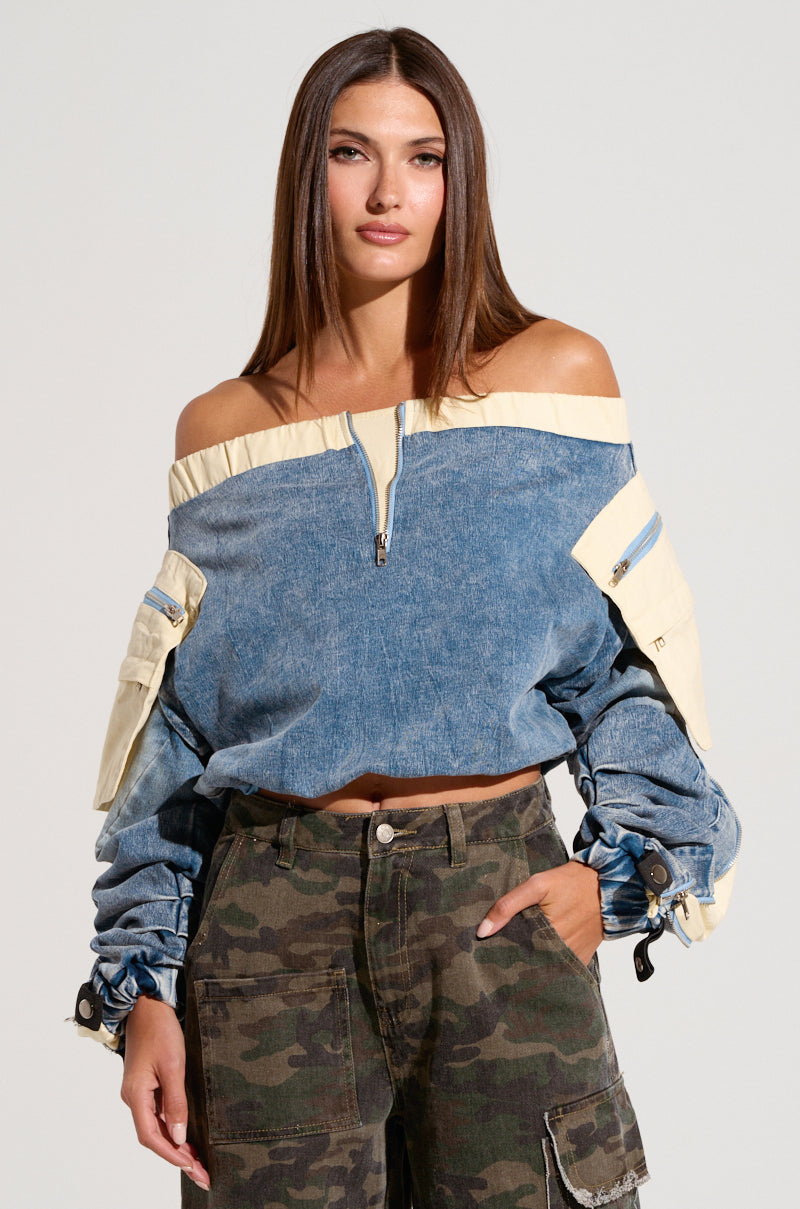 CASSANDRA OFF THE SHOULDER DENIM SCRUNCH TOP