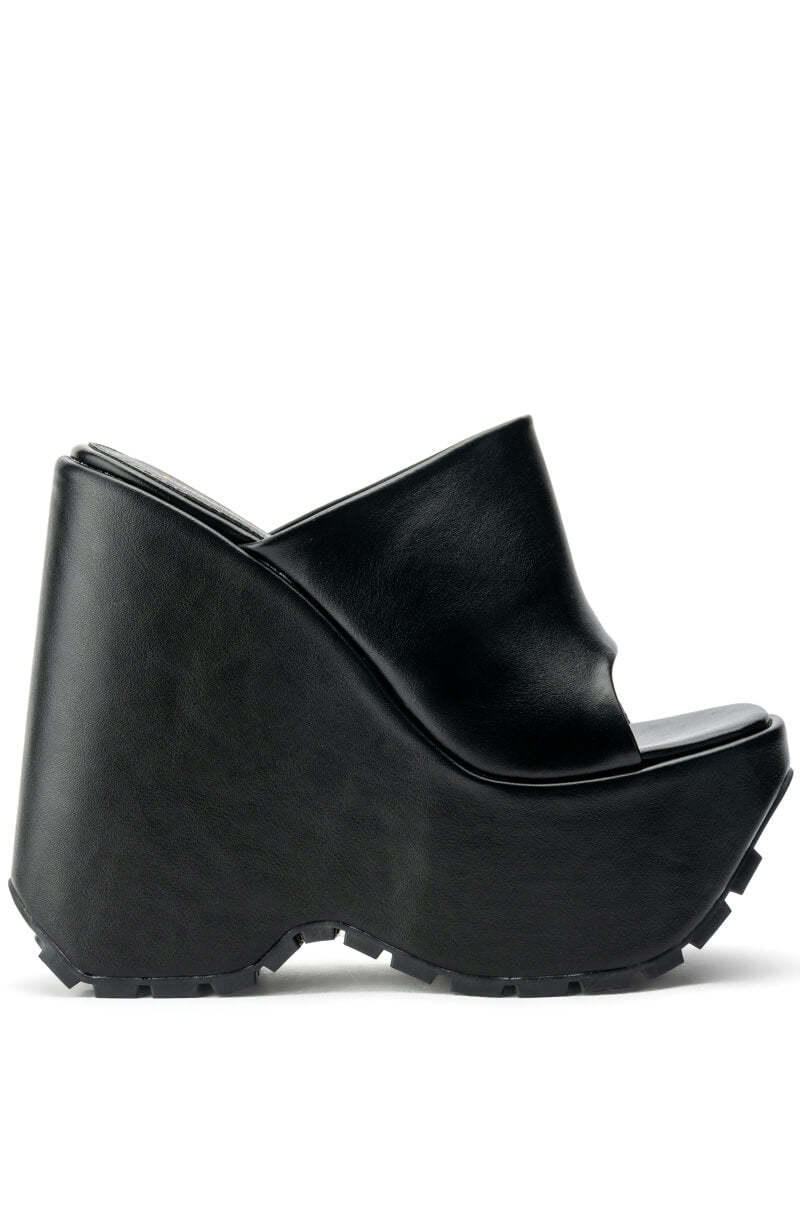 MEANIE CHUNKY MULE IN BLACK