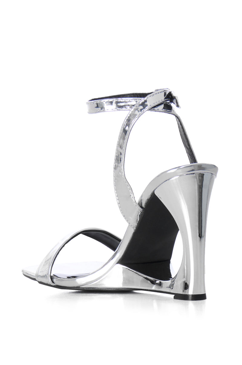 AZALEA WANG SHARLA SILVER CUT OUT WEDGE HEEL SANDAL