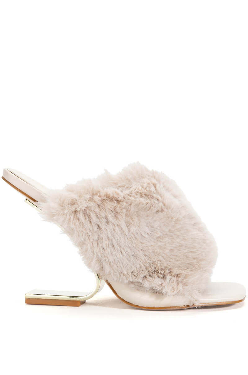 AZALEA WANG REMI FUR WEDGE SANDAL IN TAUPE