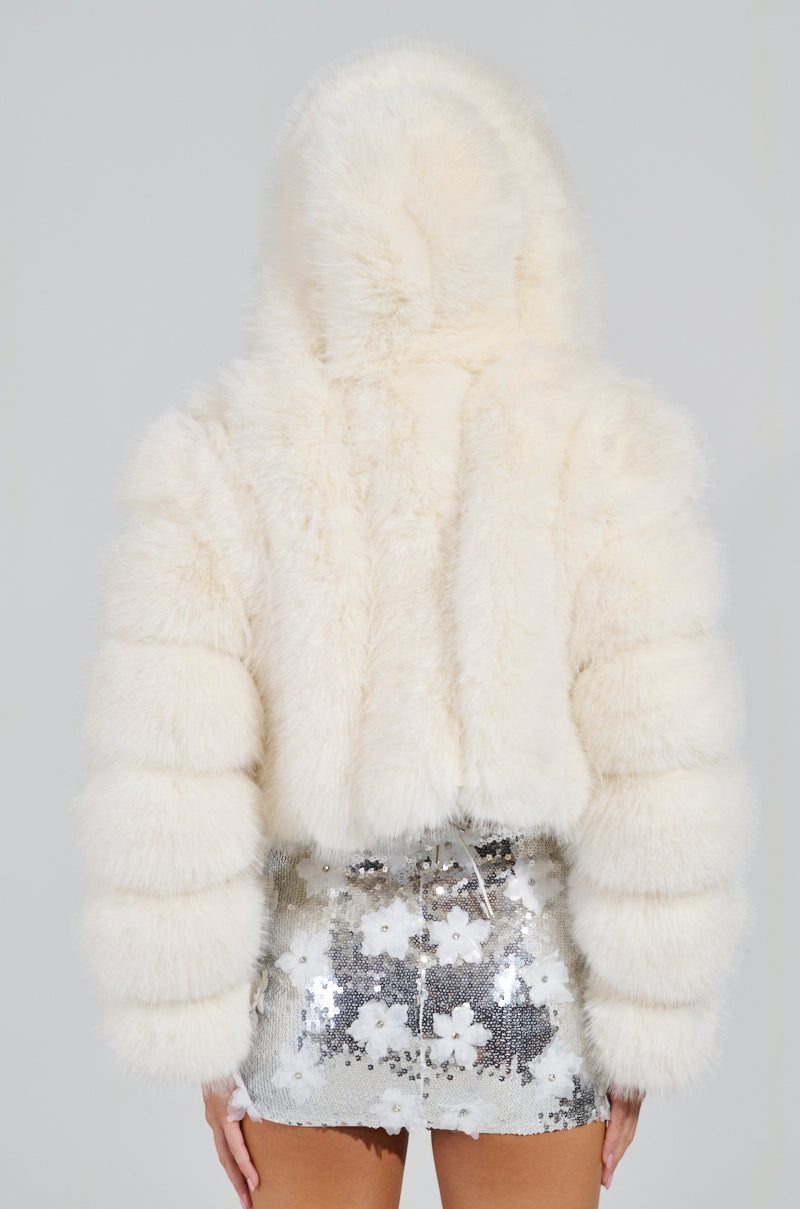 JOLENE FAUX FUR COAT IN WHITE