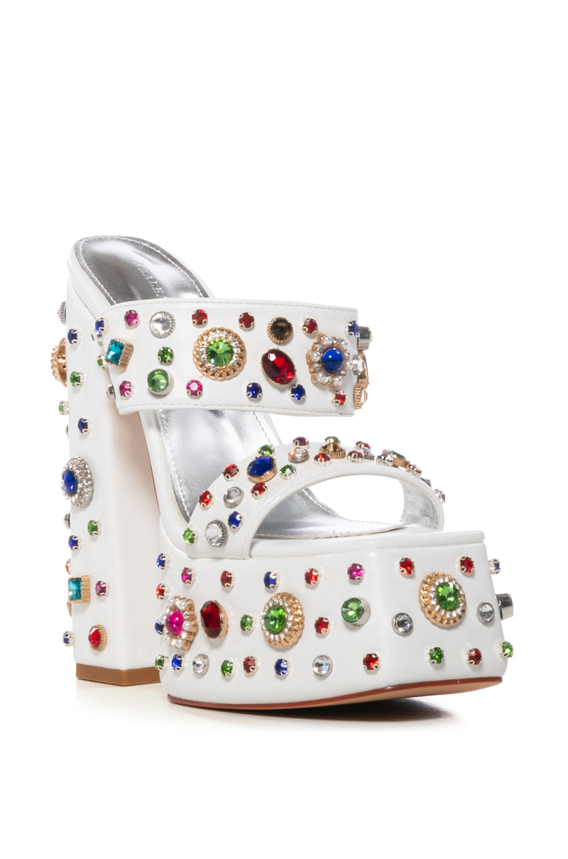 AZALEA WANG BREEZE EMBELLISHED CHUNKY SANDAL IN WHITE