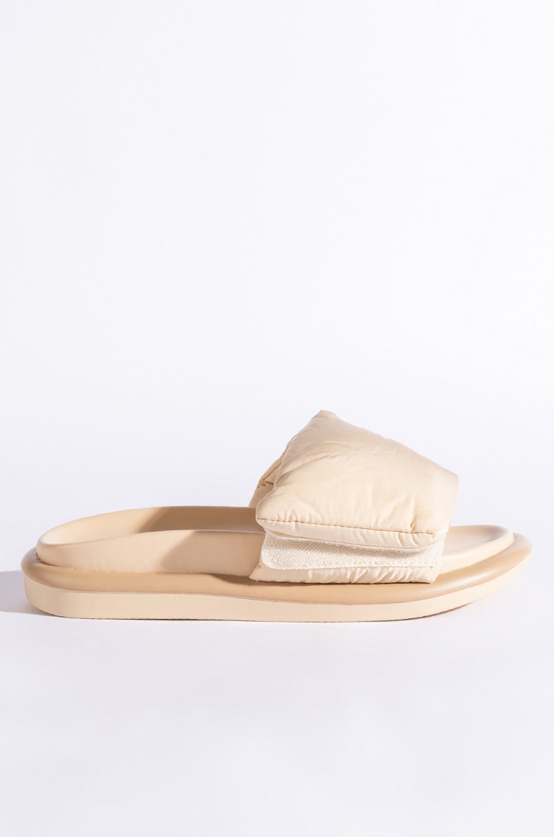 PILLOW SLIP ON COMFY SANDAL