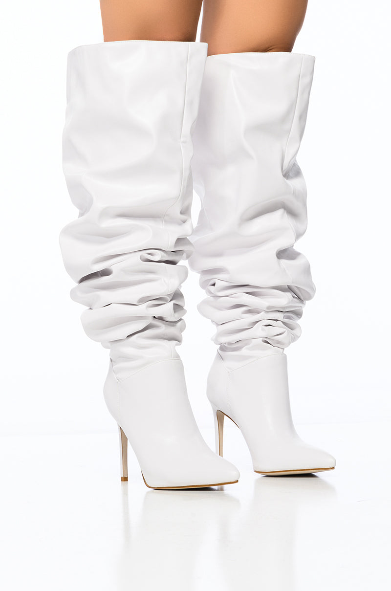 AZALEA WANG TORVI WHITE RUCHED BOOT