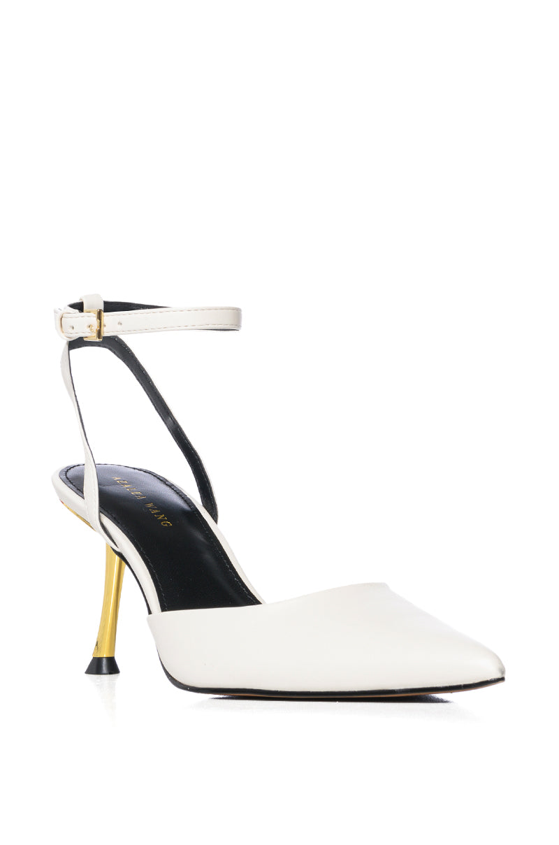 AZALEA WANG ZELLA ANGLED HEEL PUMP IN WHITE