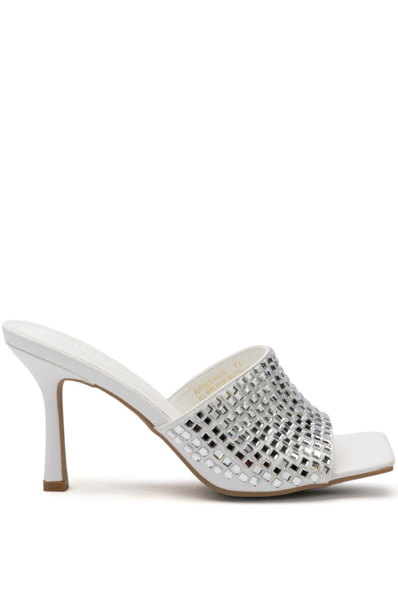 AZALEA WANG BUFFALO EMBELLIHED SANDAL IN WHITE