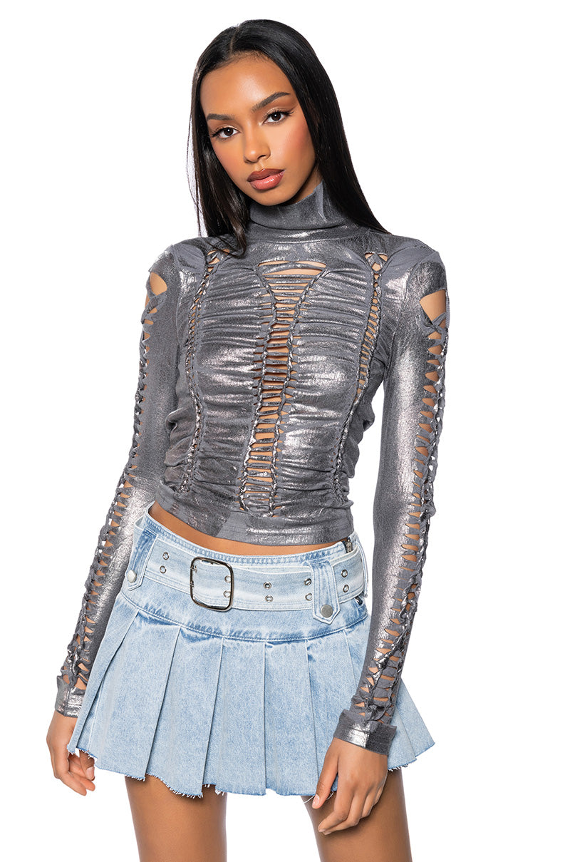DISTRESSED METALLIC SHEEN TURTLENECK KNIT TOP