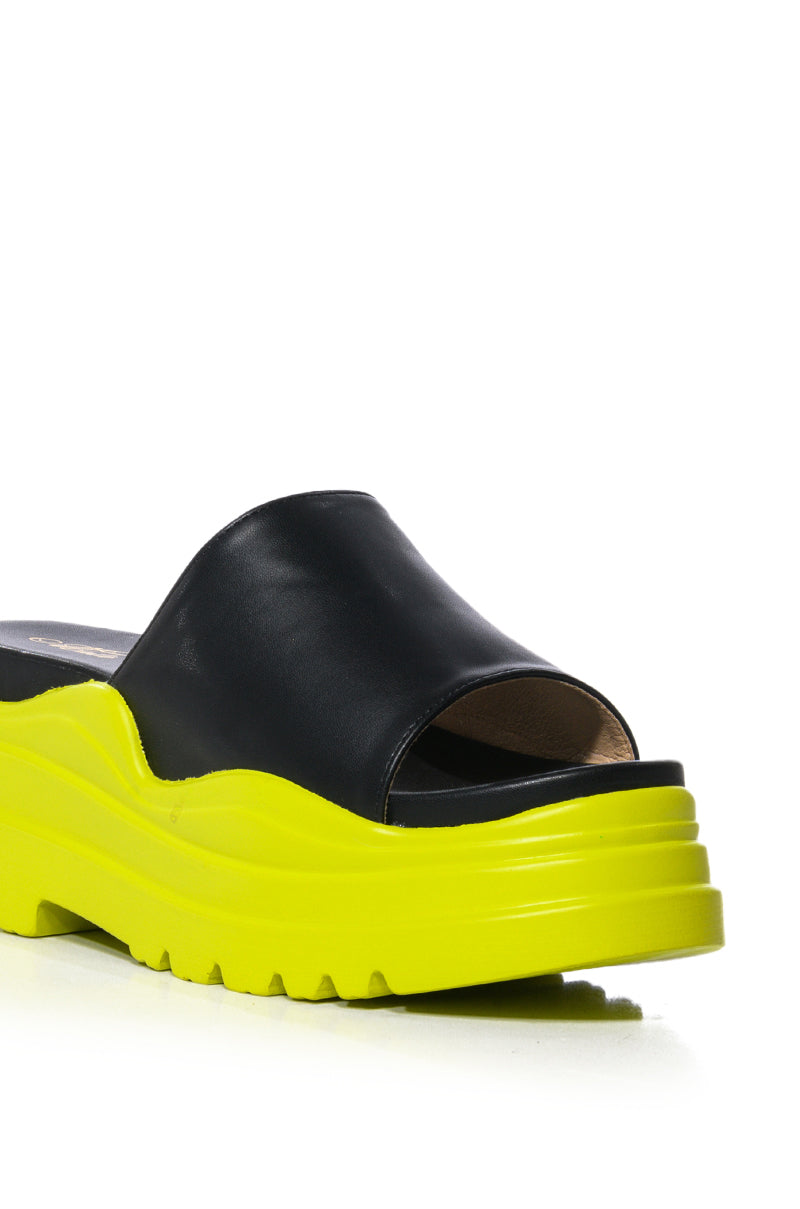 SOUR CANDY CHUNKY SLIP ON FLATFORM SANDAL IN LIME