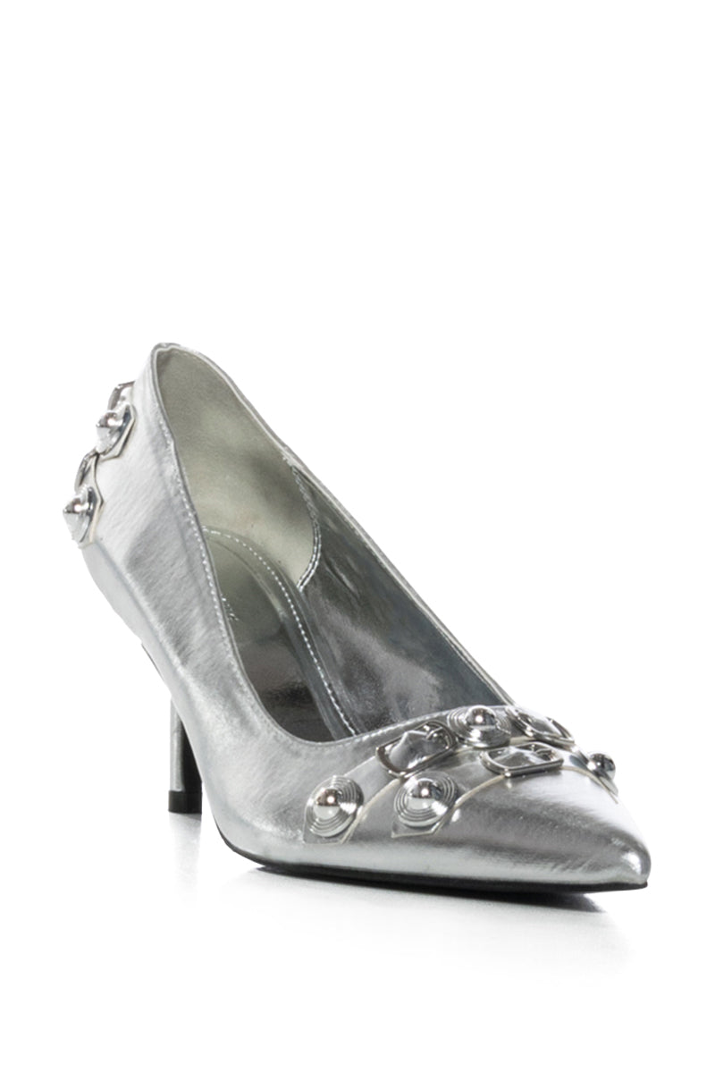 AZALEA WANG TOUSSAINT EMBELLISHED PUMP IN SILVER