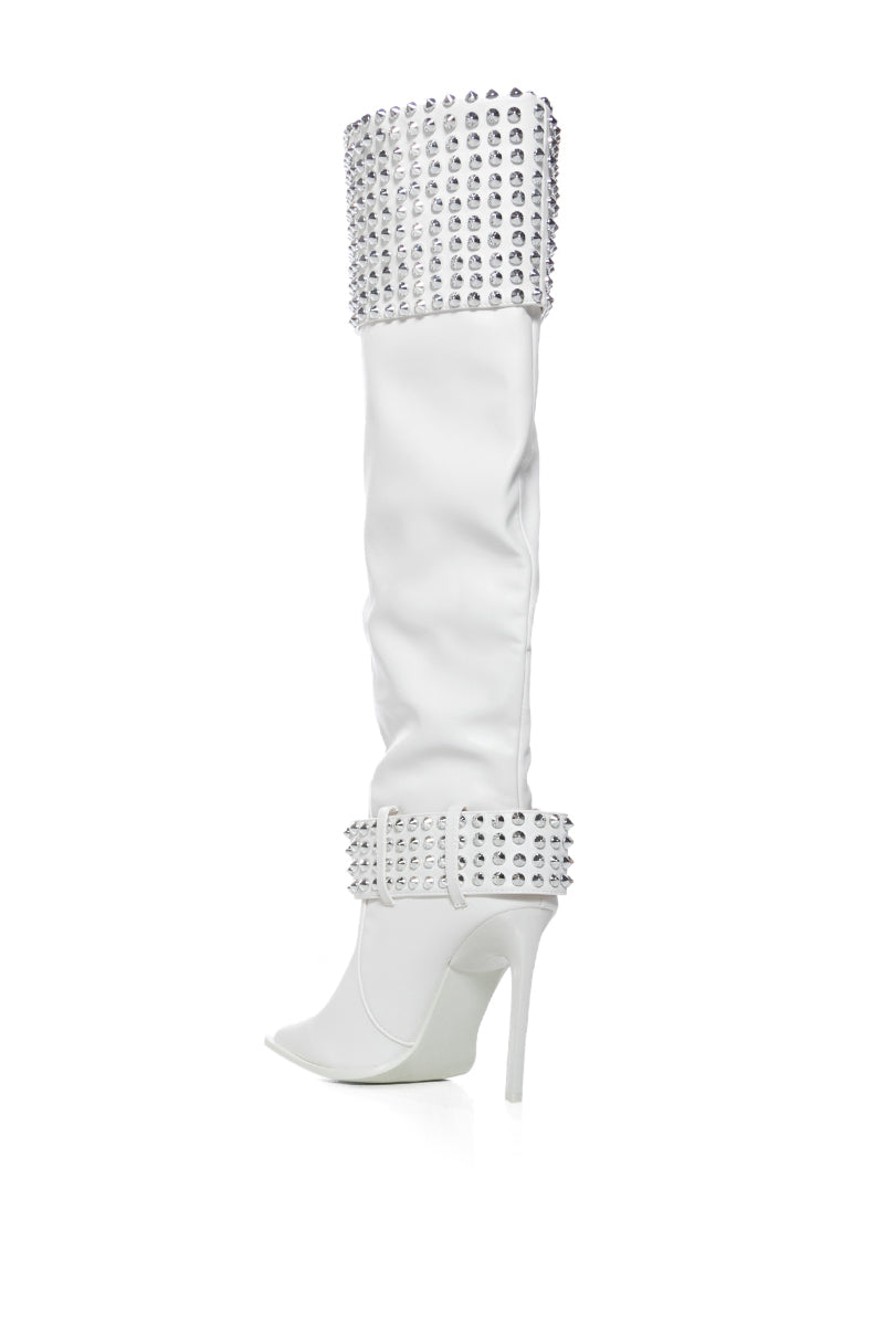 AZALEA WANG MARLENA SILVER STUDDED CREAM BOOT