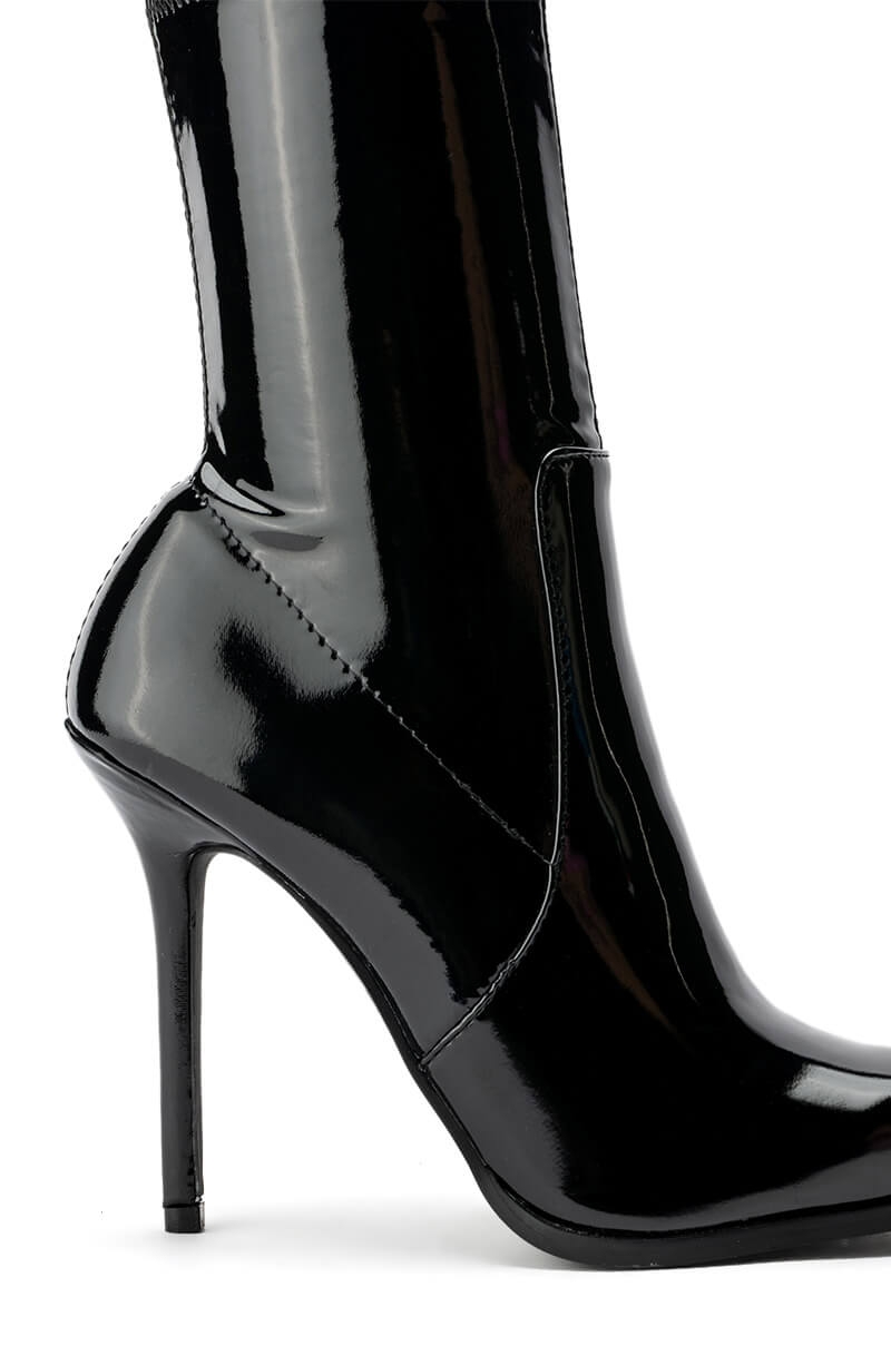 AZALEA WANG ISABELLA PATENT STRETCH BOOTIE IN BLACKPATENT