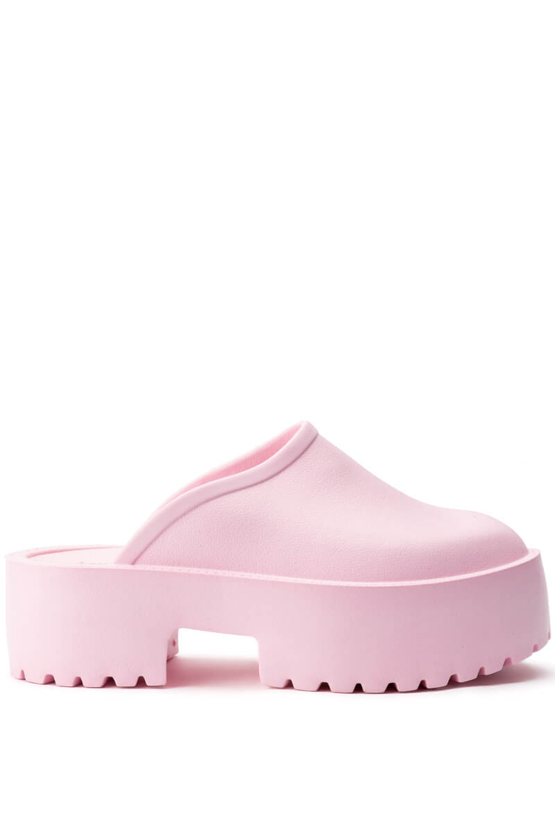 SLIP ON MULE IN PINK