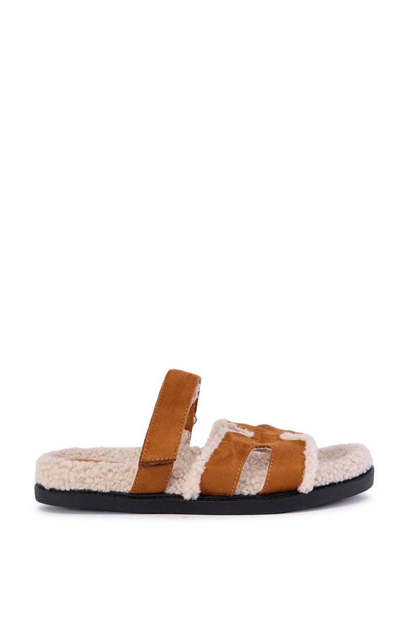 SHOYNA FUZZY SHERPA FLAT SANDAL