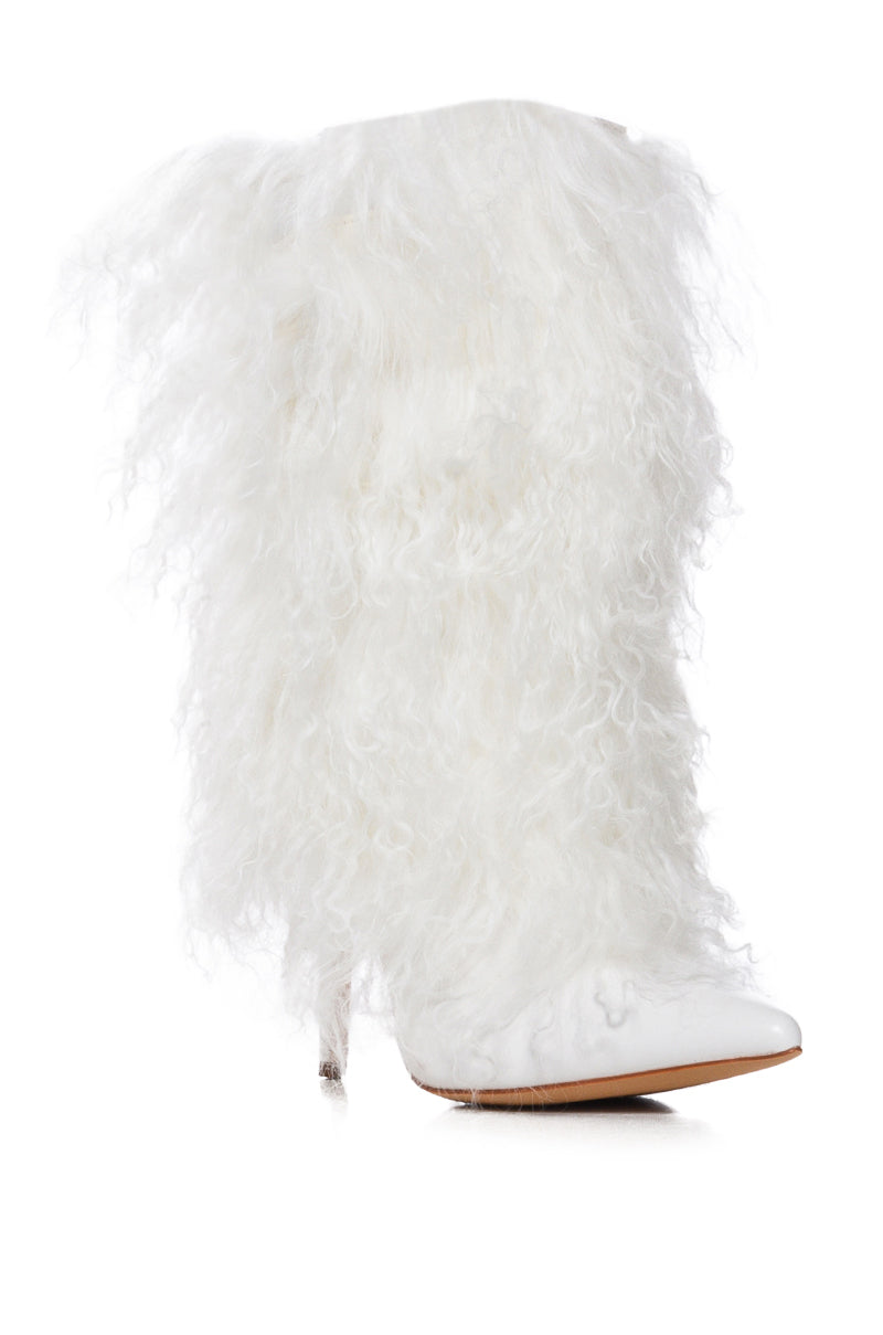 AZALEA WANG MOHAIR FUR BOOT IN WHITE