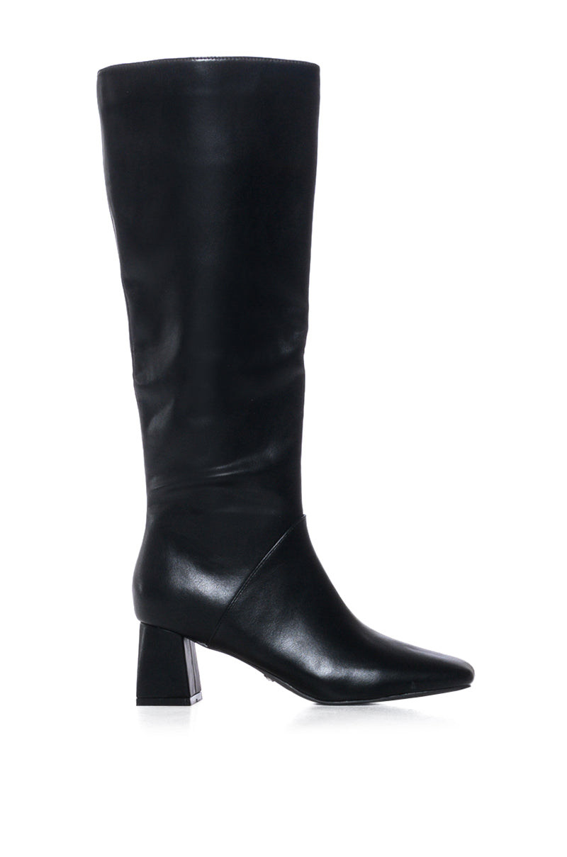AZALEA WANG SIREN SONG BLACK CHUNKY BOOT