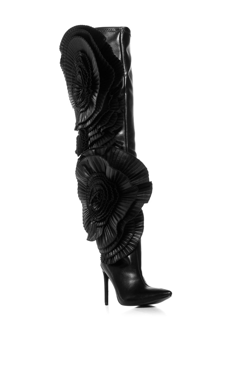 AZALEA WANG DELVINE BLACK FLOWER DETAIL BOOT