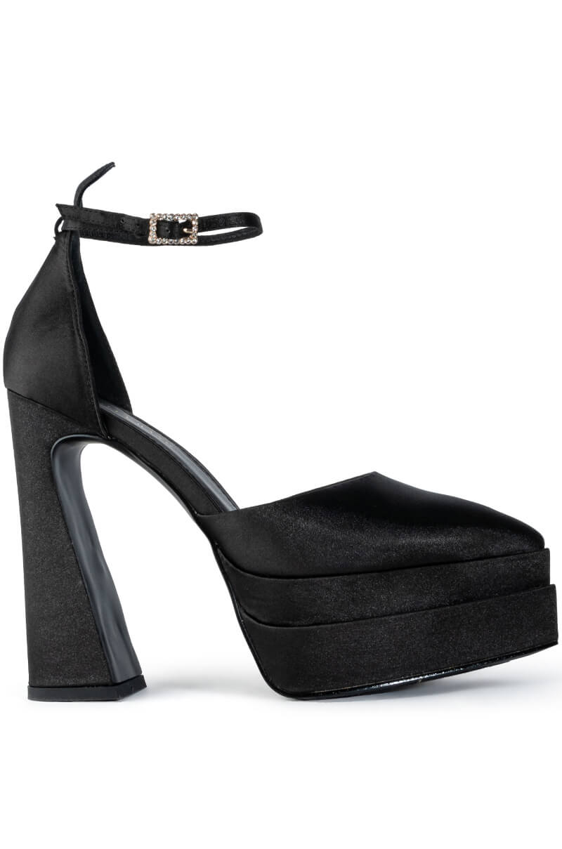 AZALEA WANG MIKA CHUNKY PUMP IN BLACK