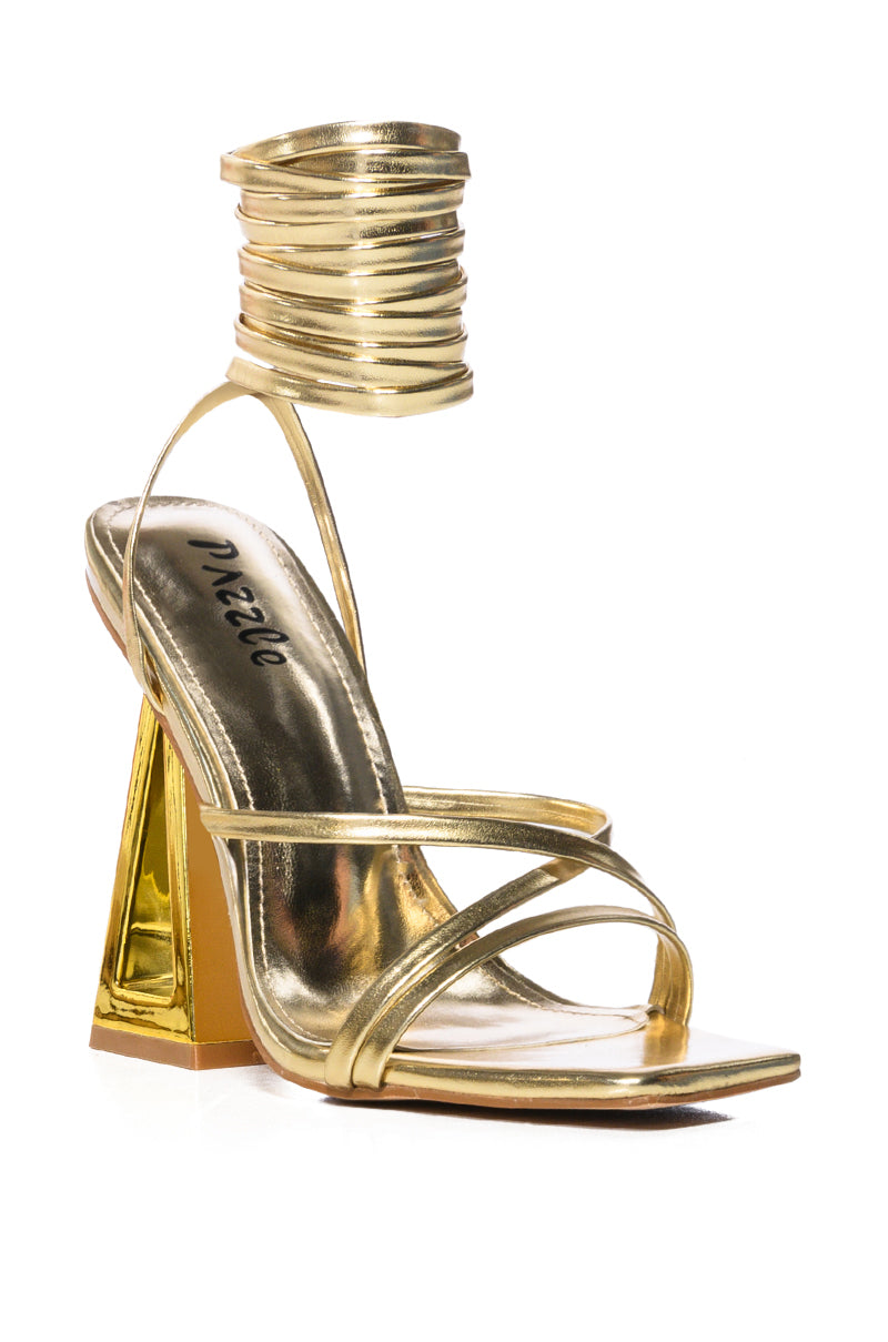 STANDARD GOLD NOVELTY HEEL SANDAL