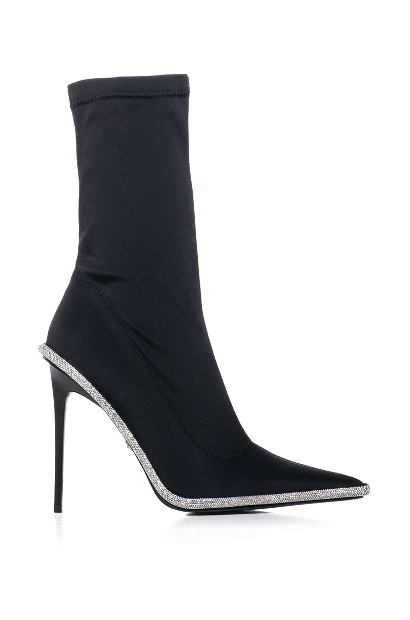 AZALEA WANG HOT TAMALE BLACK DIAMOND RAND BOOTIE