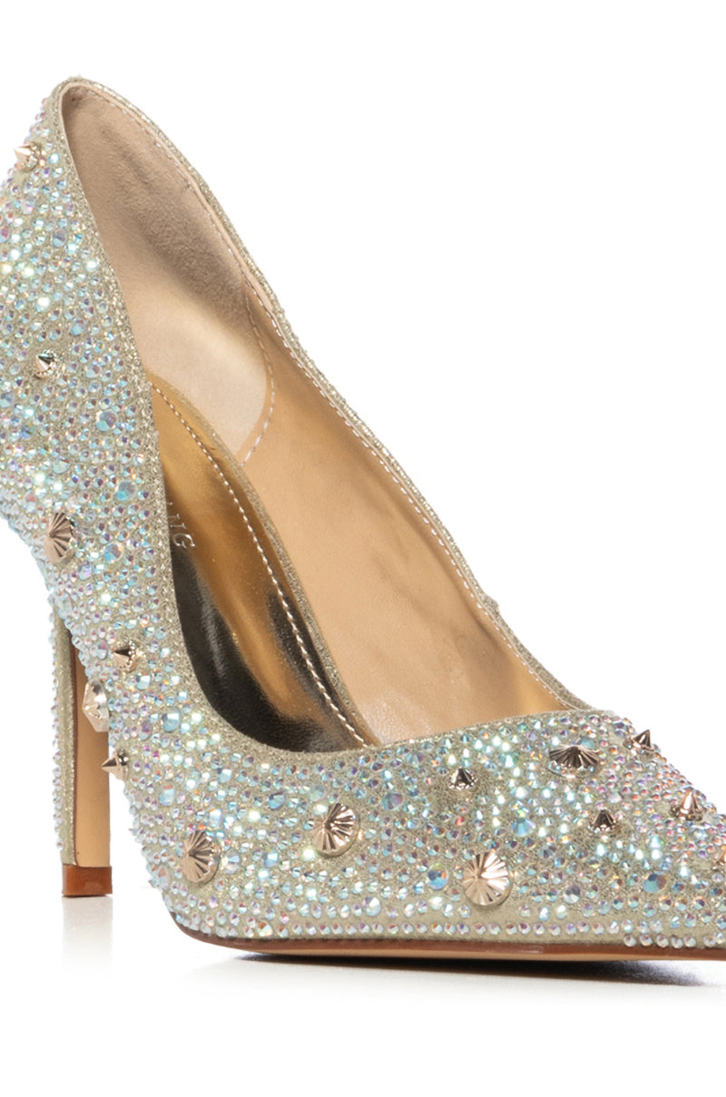 AZALEA WANG ZYLAH GOLD EMBELLISHED PUMP