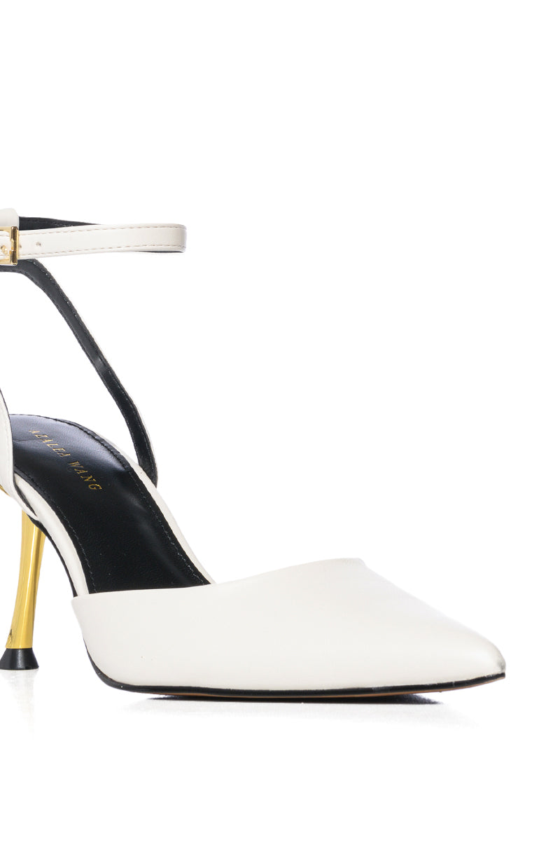 AZALEA WANG ZELLA ANGLED HEEL PUMP IN WHITE